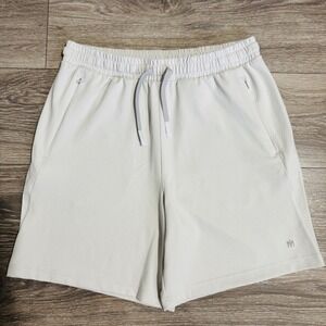MUEV Echelon Mens Athletic Shorts Light Gray Textured Sports Size M Luxury